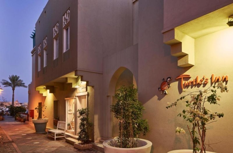 El Gouna utazás Turtle s Inn Hotel