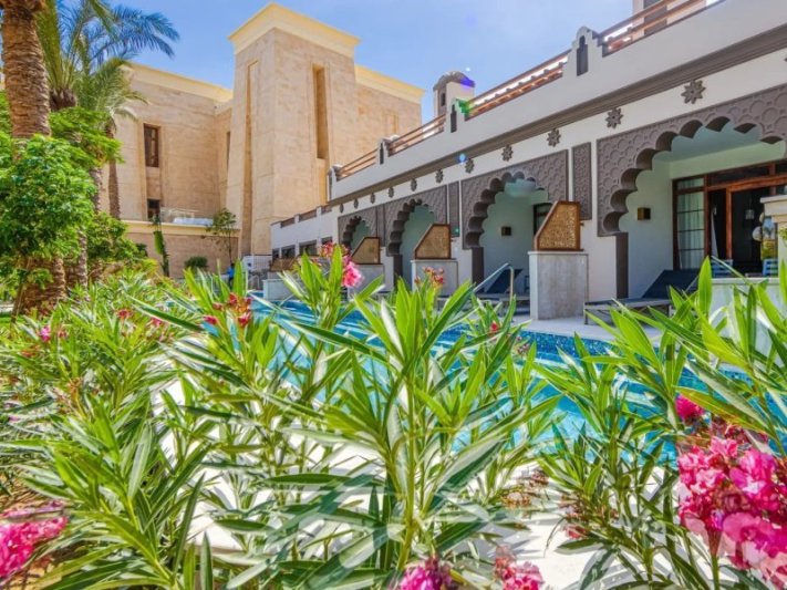 Hurghada utazás Al Kasr Sahl Hasheesh