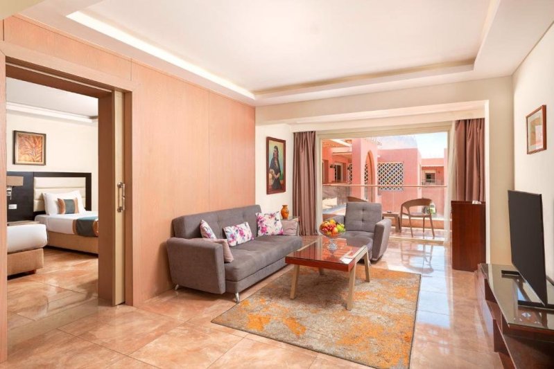 Hurghada utazás Albatros Alf Leila Wa Leila Hotel