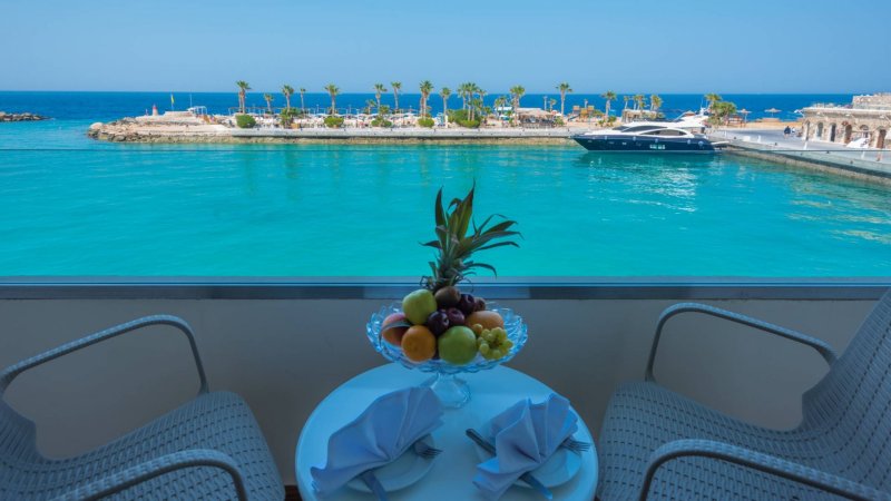 Hurghada utazás Citadel Azur Resort