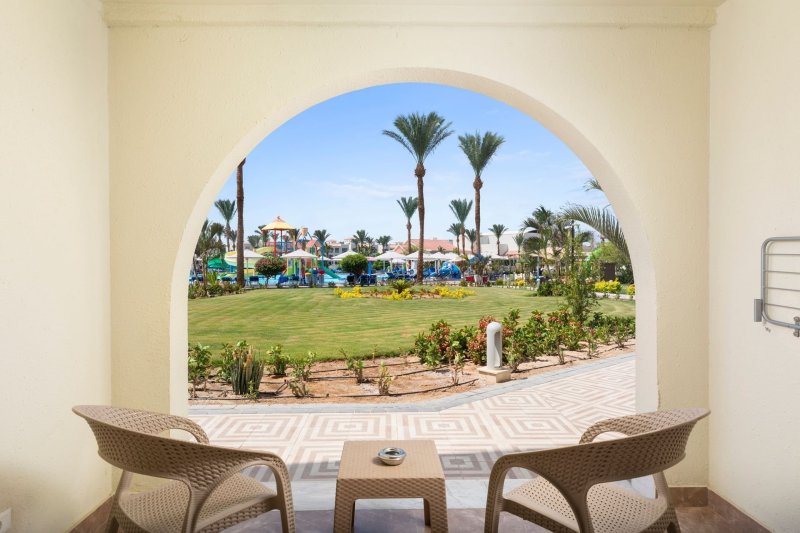 Hurghada utazás Albatros Dana Beach