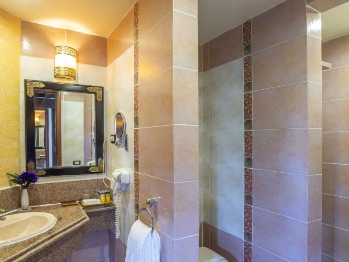 Hurghada utazás Albatros Palace