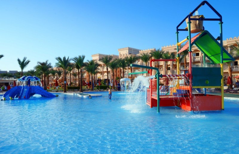 Hurghada utazás Albatros Palace