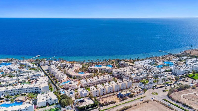 Sharm El-Sheikh utazás Albatros Royal Grand Sharm Resort