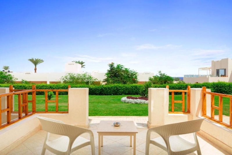 Sharm El-Sheikh utazás Albatros Royal Grand Sharm Resort