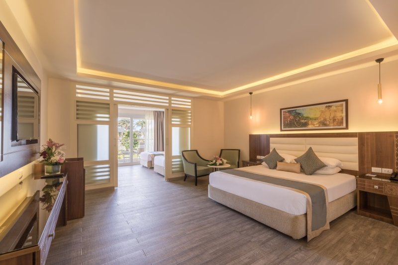 Sharm El-Sheikh utazás Royal Albatros Moderna