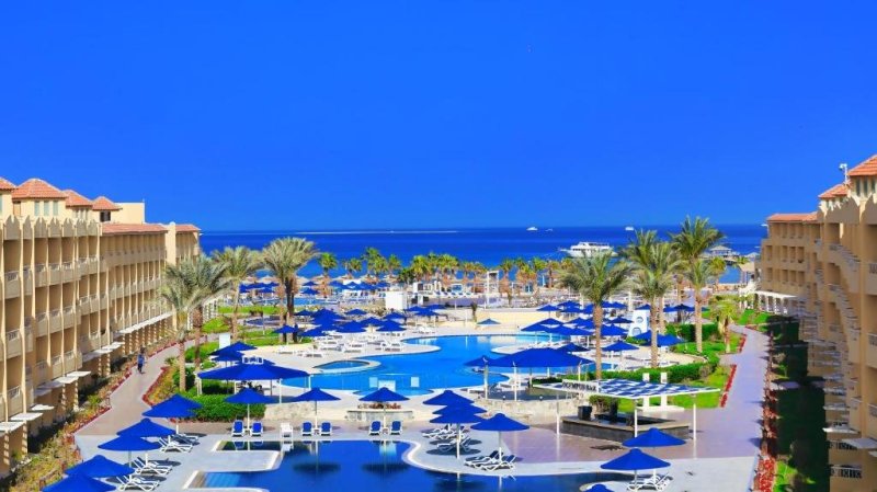 Hurghada utazás Amwaj Beach Club Abu Soma