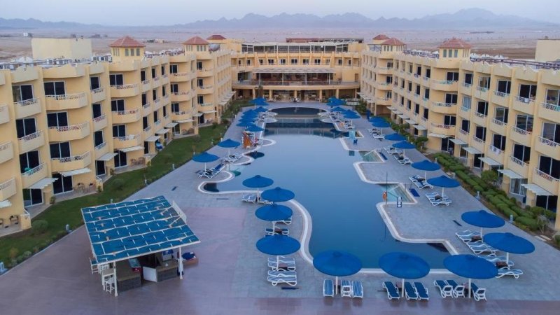 Hurghada utazás Amwaj Beach Club Abu Soma