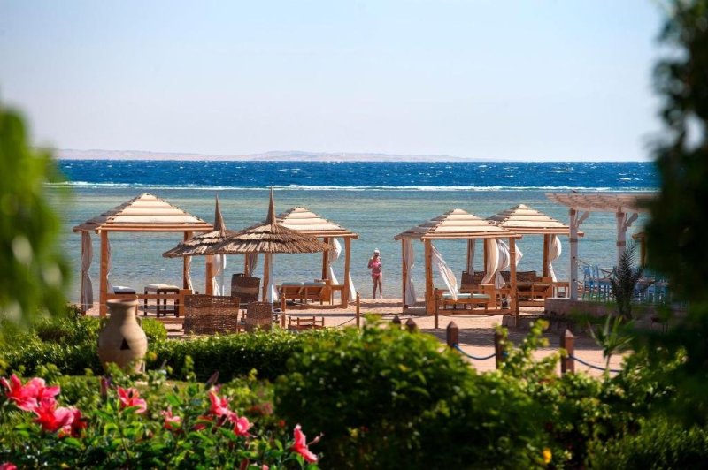 Sharm El-Sheikh utazás Amwaj Oyoun Resort and Casino