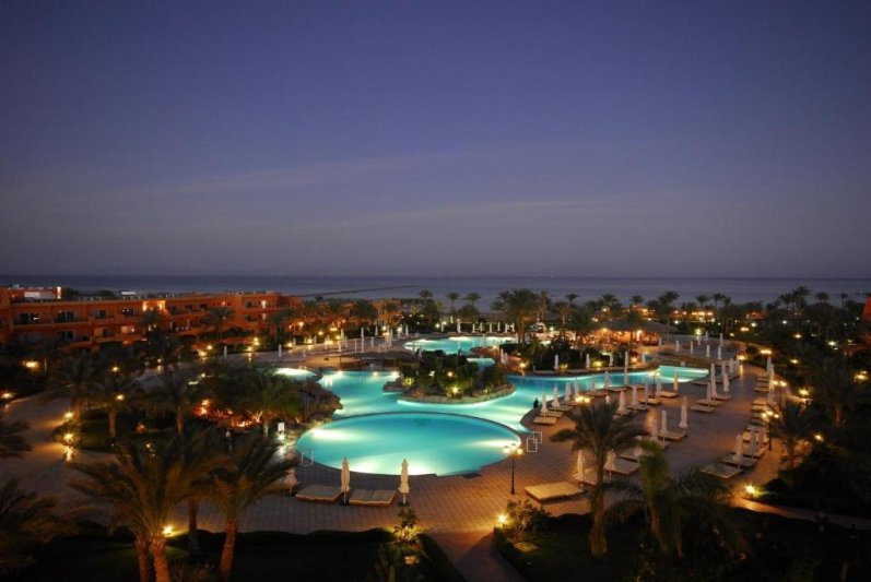 Sharm El-Sheikh utazás Amwaj Oyoun Resort and Casino