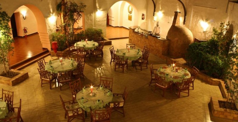 Hurghada utazás Arabella Azur Beach Resort