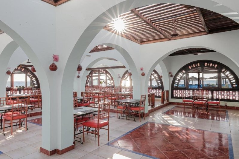 Hurghada utazás Arabia Azur Resort