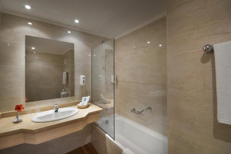 Hurghada utazás Bel Air Azur Beach