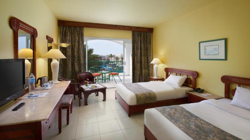 Hurghada utazás Bel Air Azur Beach