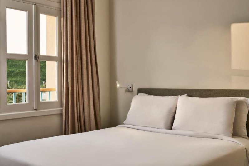 El Gouna utazás utazás Captain S Inn