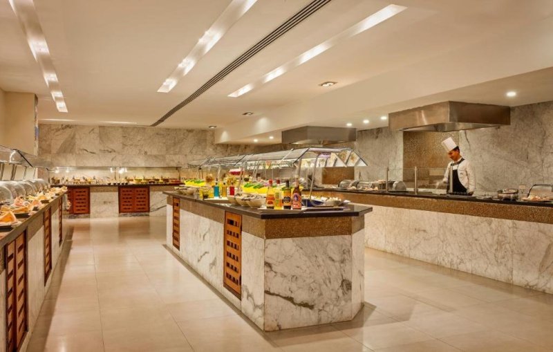 Sharm El-Sheikh utazás Coral Sea Aqua Club