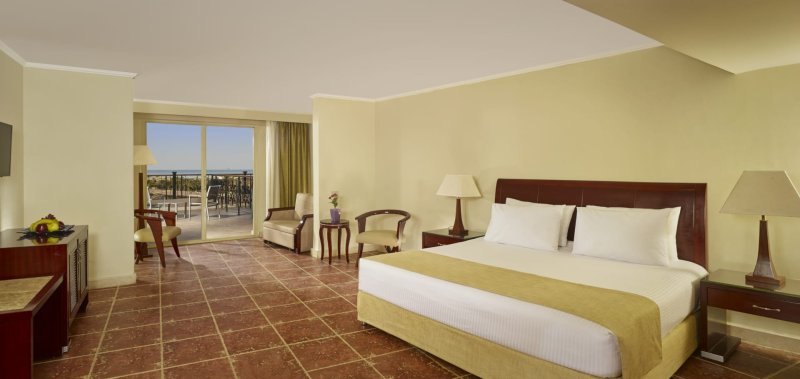 Sharm El-Sheikh utazás Coral Sea Holiday Resort