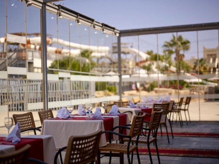 Sharm El-Sheikh utazás Coral Sea Waterworld