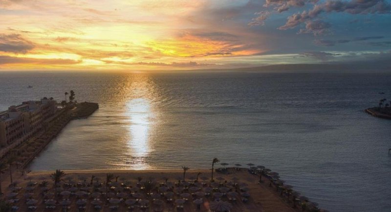 Hurghada utazás Eagles Downtown Zahabia Resort & Aqua Park