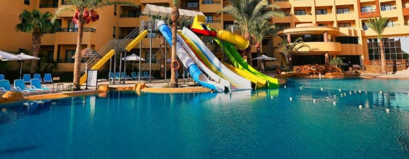 Hurghada utazás Eagles Downtown Zahabia Resort & Aqua Park