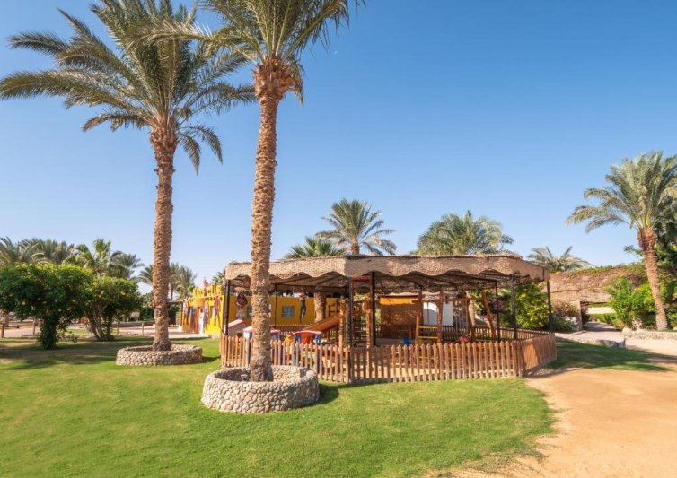 Hurghada utazás Fort Arabesque Resort