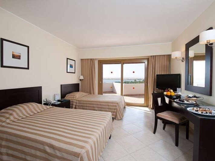 Hurghada utazás Fort Arabesque Resort