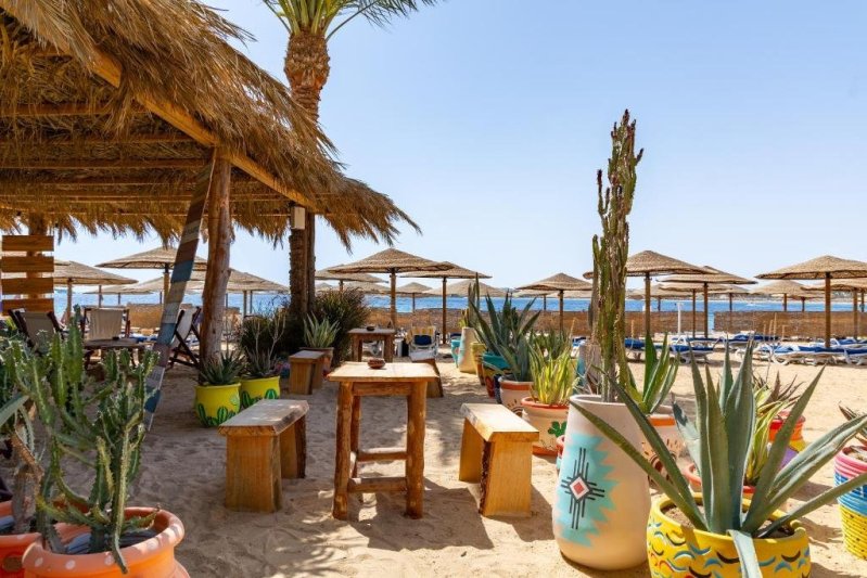 Hurghada utazás Fort Arabesque Resort