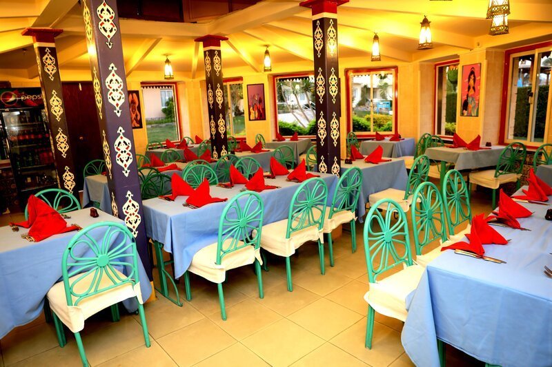 Hurghada utazás Golden Beach Resort (ex: Movie Gate)