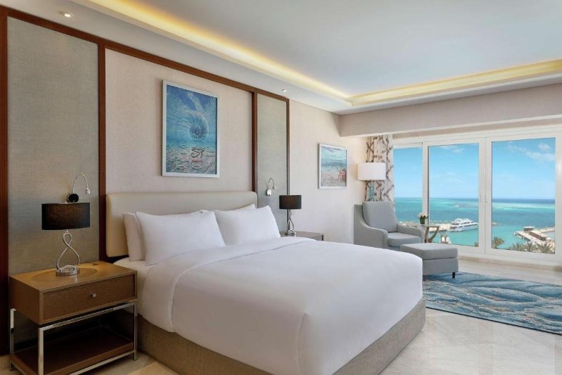 Hurghada utazás Hilton Hurghada Plaza