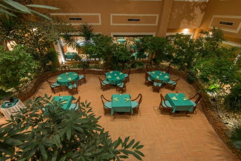 Hurghada utazás utazás Imperial Shams Abu Soma Resort