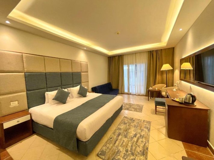 Sharm El-Sheikh utazás Ivy Cyrene Island Resort