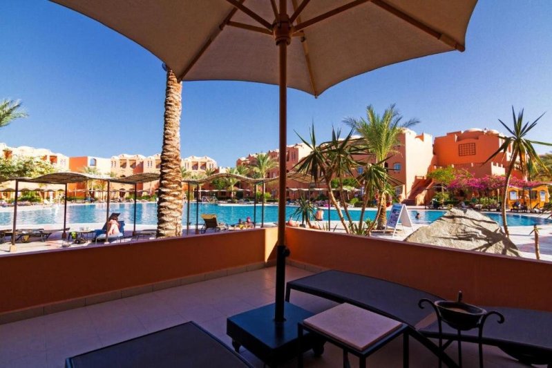 Hurghada utazás Jaz Makadi Oasis Resort