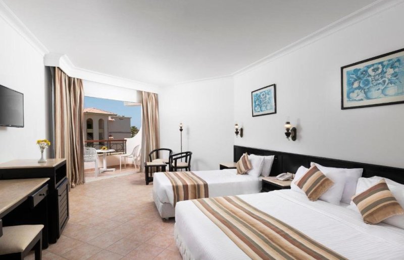 Makadi Bay utazás Jaz Palmariva Beach