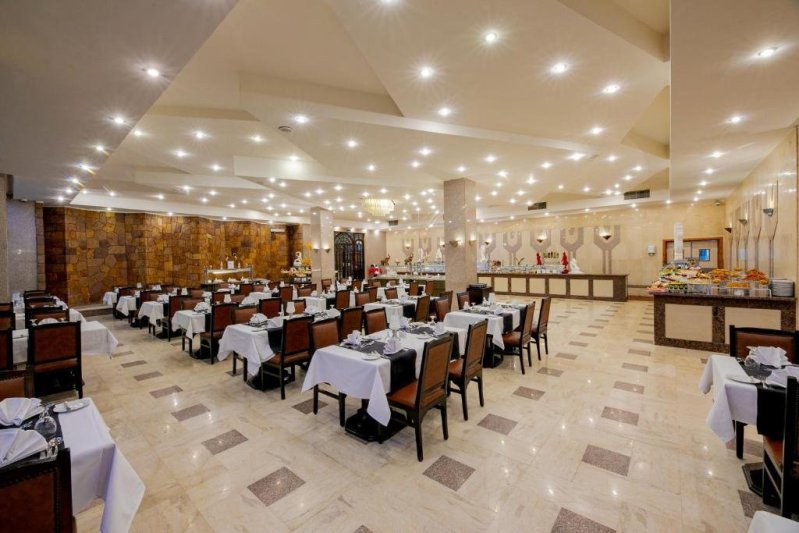 Hurghada utazás Marlin Inn Azur Resort