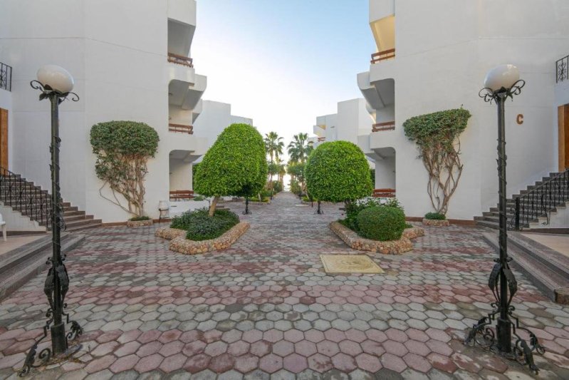 Hurghada utazás Marlin Inn Azur Resort