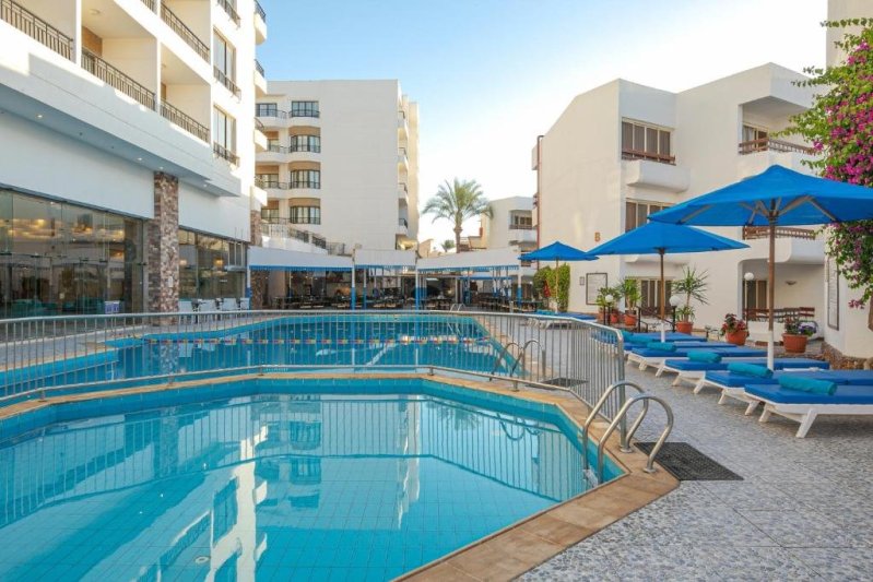 Hurghada utazás Marlin Inn Azur Resort