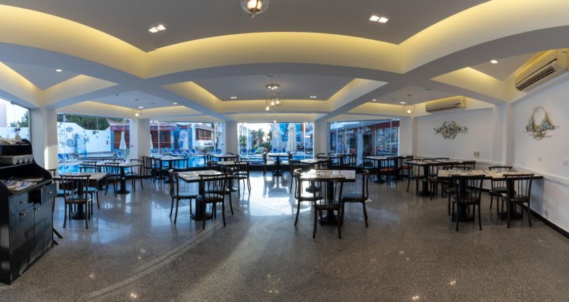 Hurghada nyaralás Minamark Beach