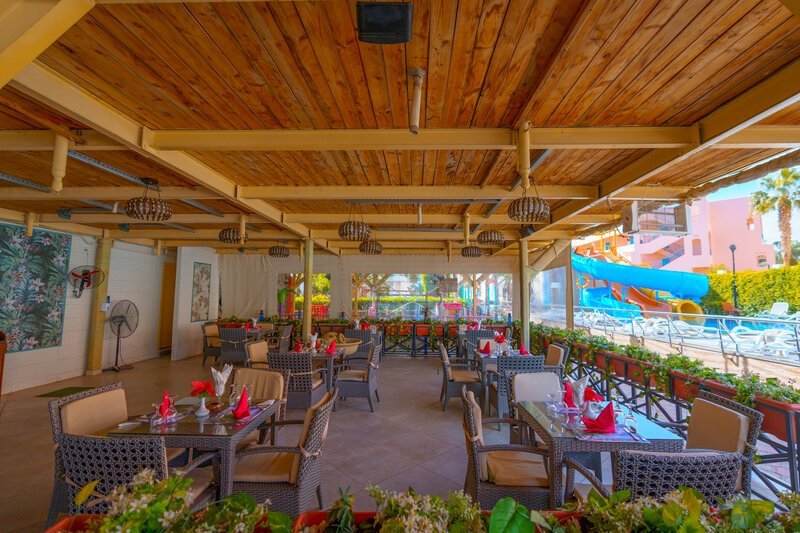 Hurghada nyaralás Minamark Beach