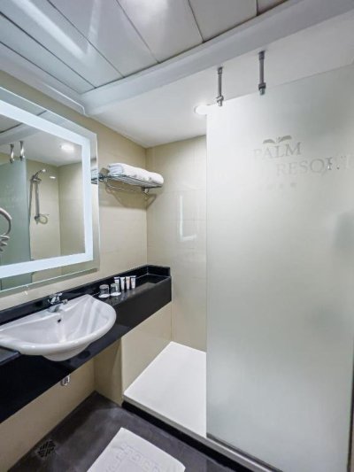 Hurghada utazás Palm Beach Resort