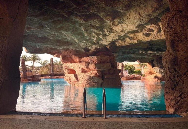 Hurghada utazás Palm Royale Soma Bay