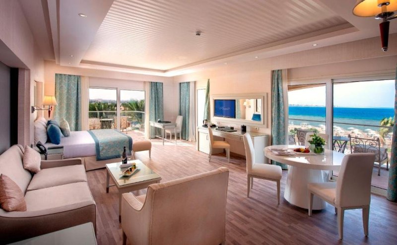 Hurghada üdülés Premier Le Reve