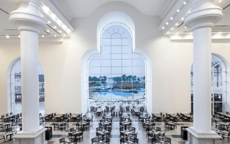 Hurghada utazás Pyramisa Beach Resort