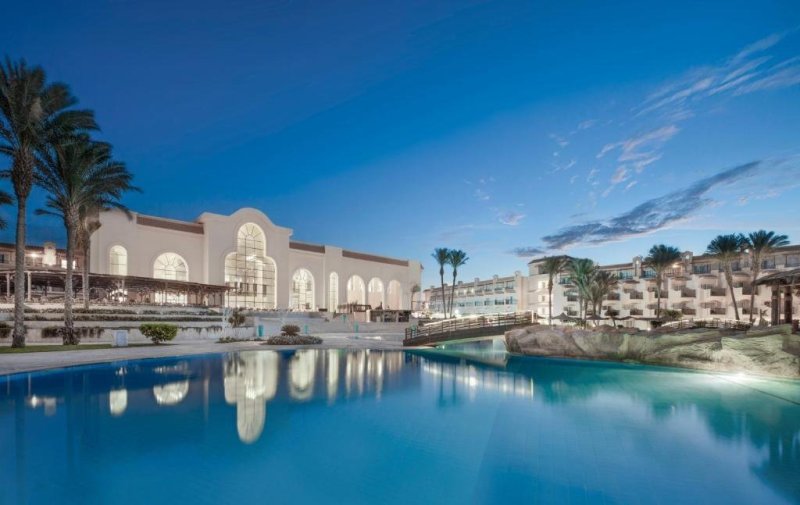 Pyramisa Beach Resort Hurghada