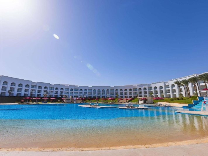 Sharm El-Sheikh utazás Rixos Radamis