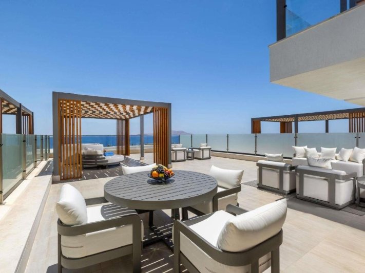 Sharm El-Sheikh utazás Rixos Radamis