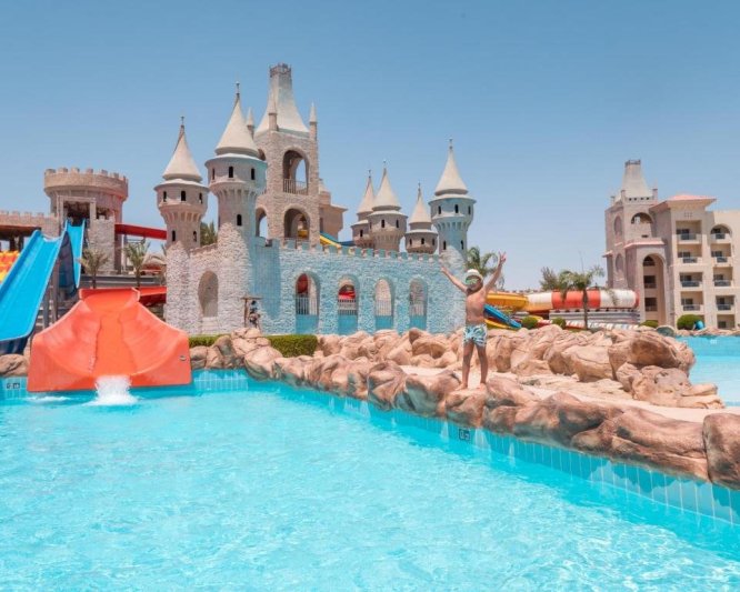 Serenity Alma Heights ex.: Serenity Fun City Makadi Bay
