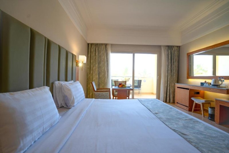 Makadi Bay utazás Serenity Alma Heights ex.: Serenity Fun City