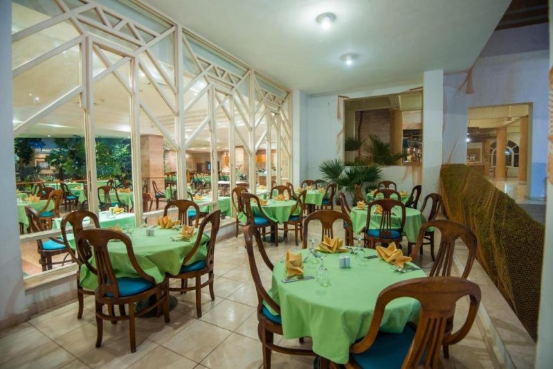 Hurghada utazás Shams Safaga Resort