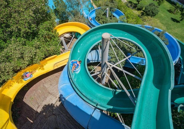 Hurghada utazás Sindbad Club