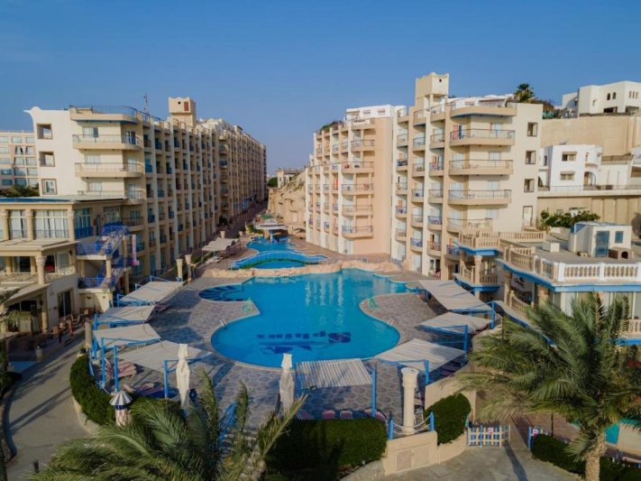 Hurghada utazás Sphinx Aqua Park Beach Resort